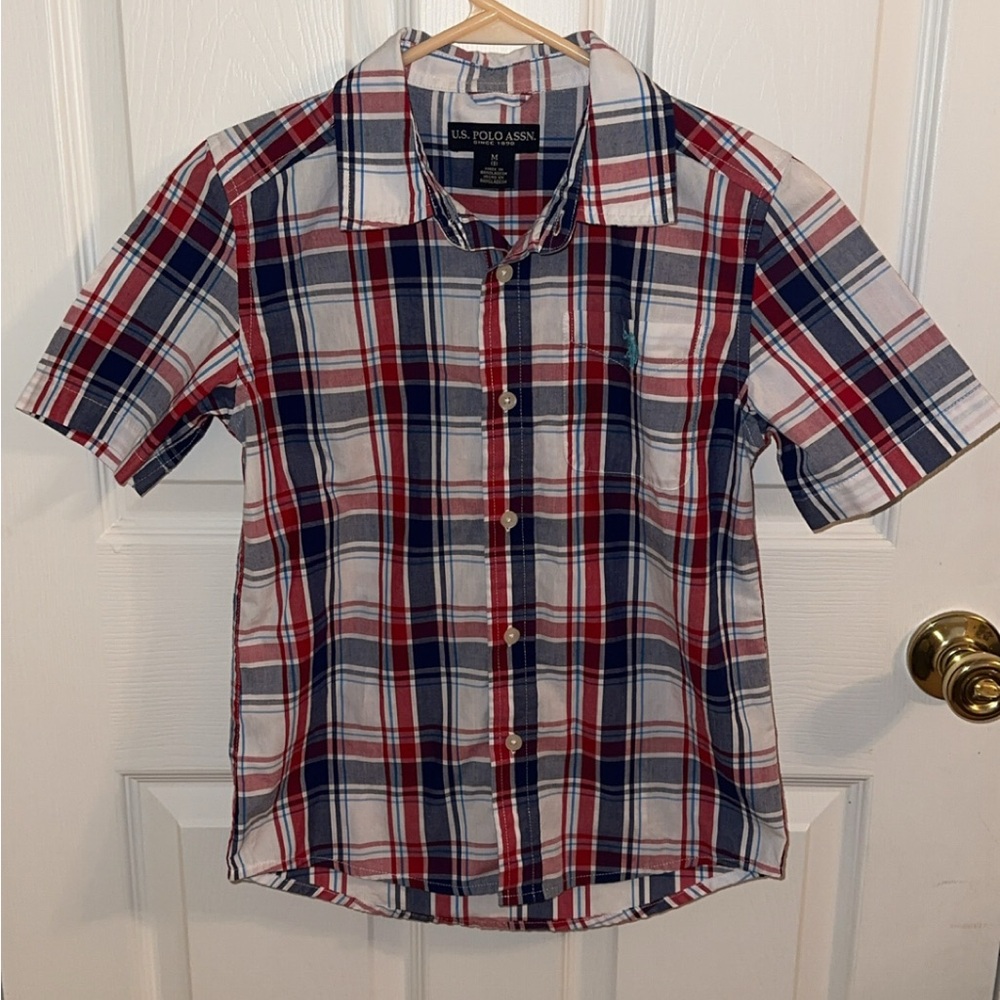 Bundle of 3 boys button down short sleeves